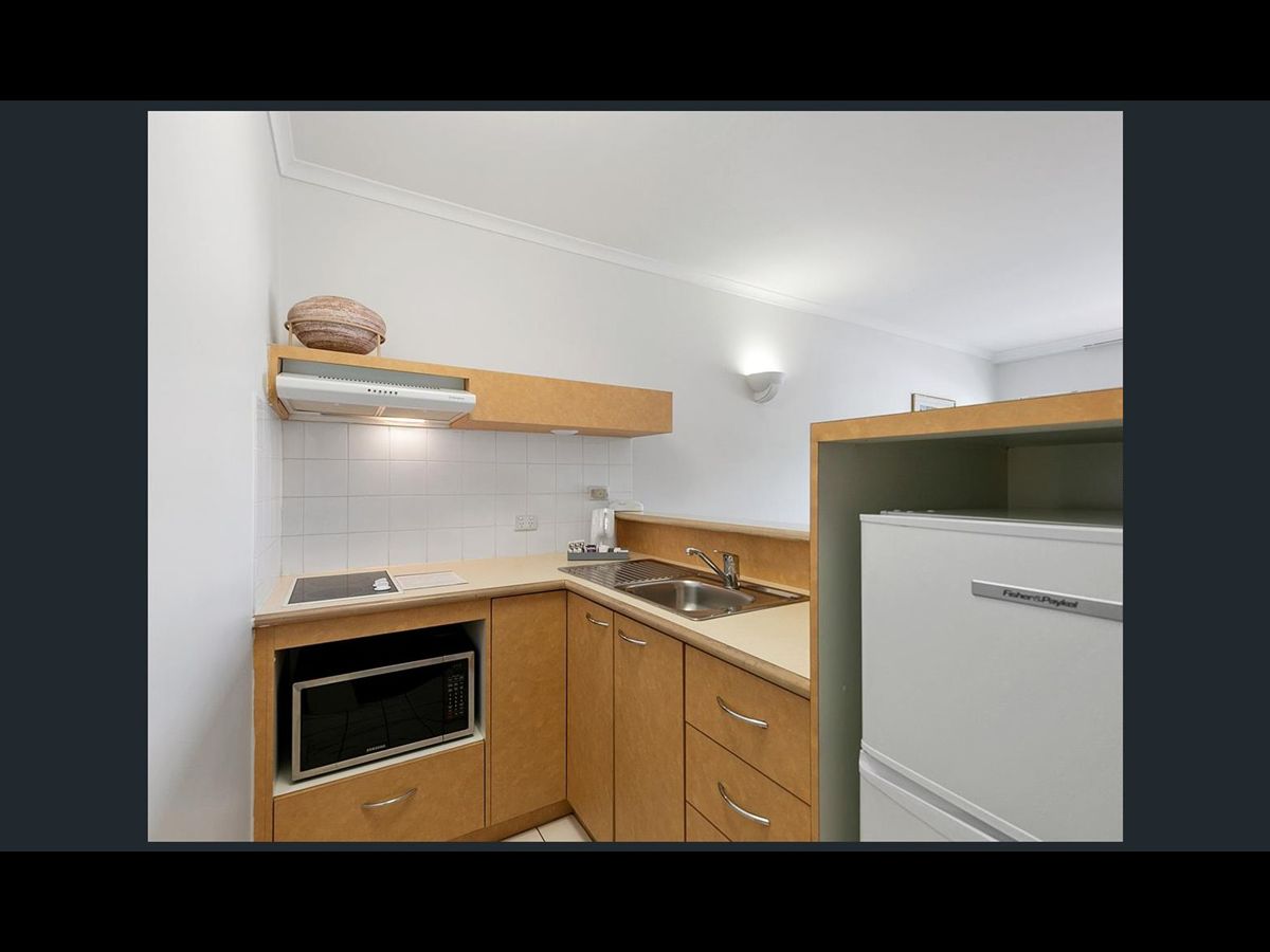 13/62 Abbott Stret, Cairns City QLD 4870, Image 2