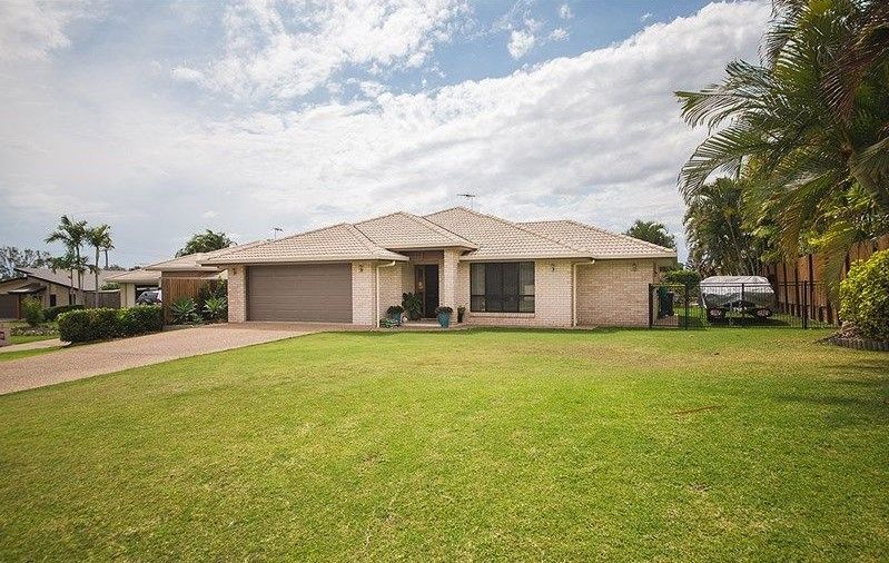 4 Oakland Court, Norman Gardens QLD 4701, Image 0