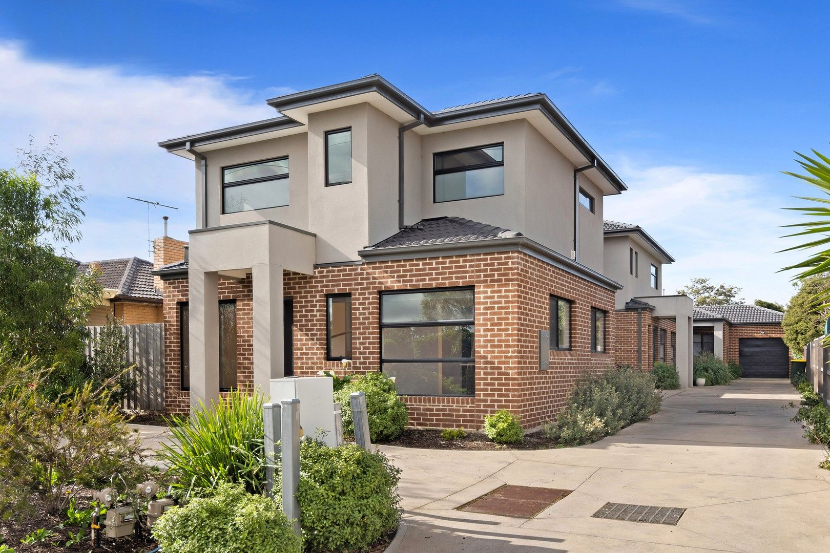 3 bedrooms Townhouse in 1/196 Milleara Road KEILOR EAST VIC, 3033