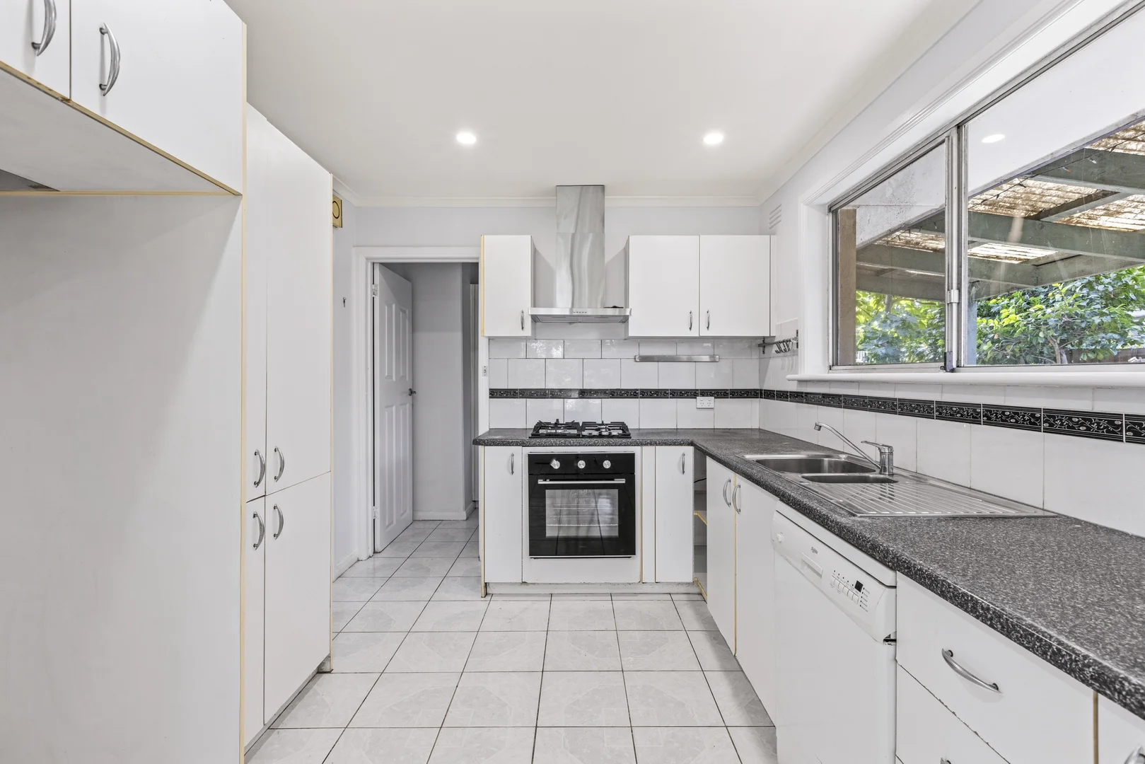 Additional image 3 of 11 Ripley Street, Mount Waverley VIC 3149