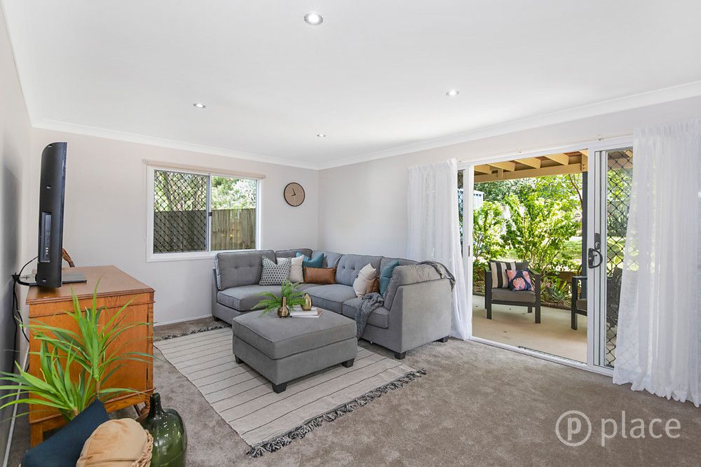 7 Kamarin Street, Manly West QLD 4179, Image 2