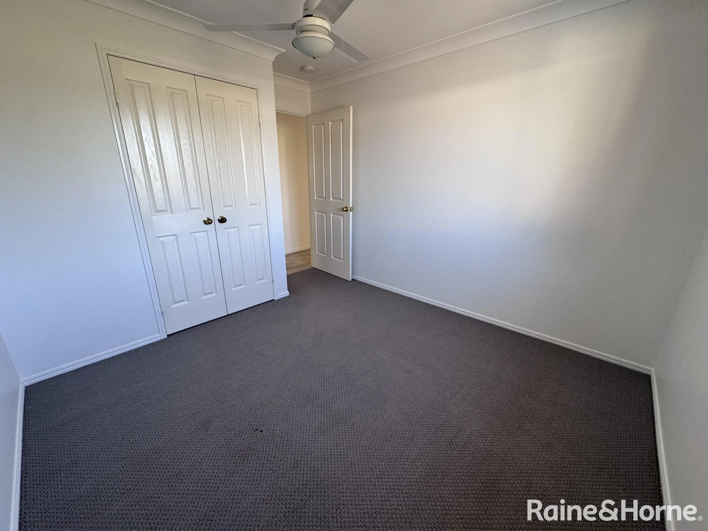 Additional image 12 of 14/16 Queen street, Kingaroy QLD 4610