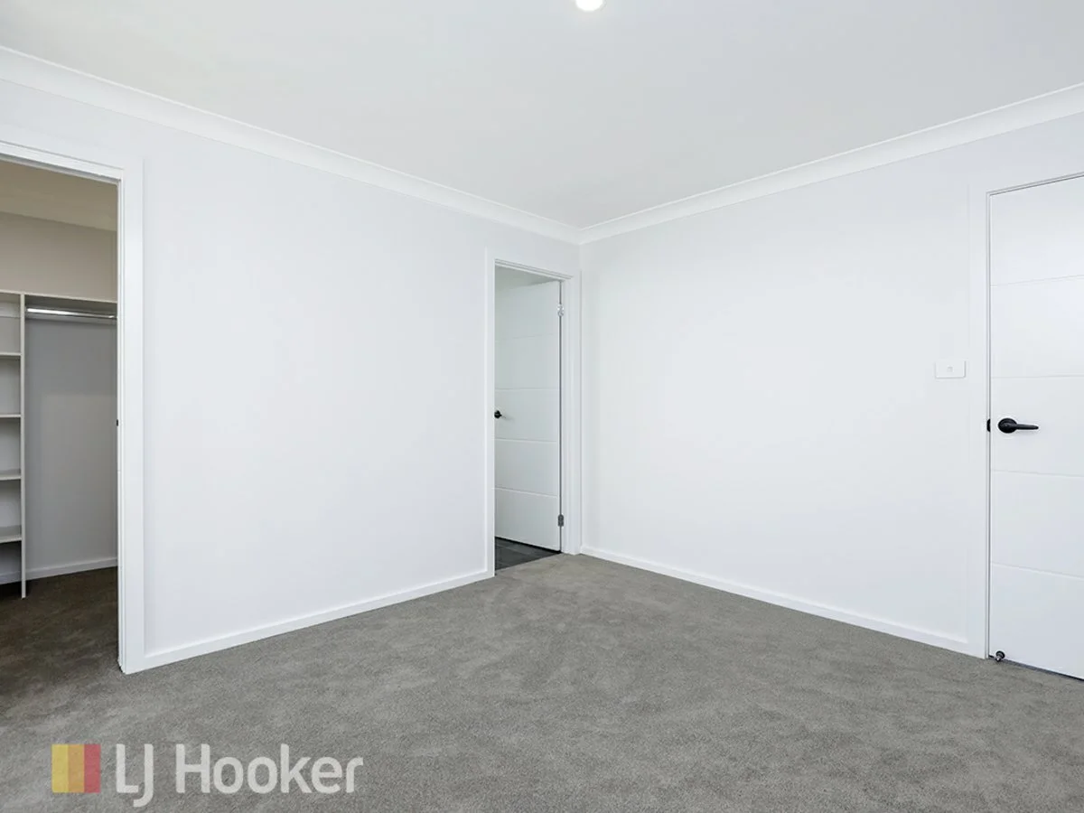 Additional image 8 of 28 Explorers Way, Westdale NSW 2340