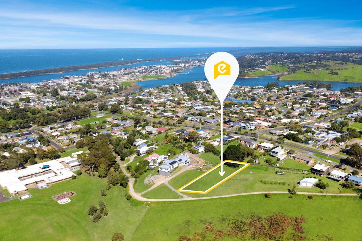31 Outlook Avenue, Lakes Entrance VIC 3909
