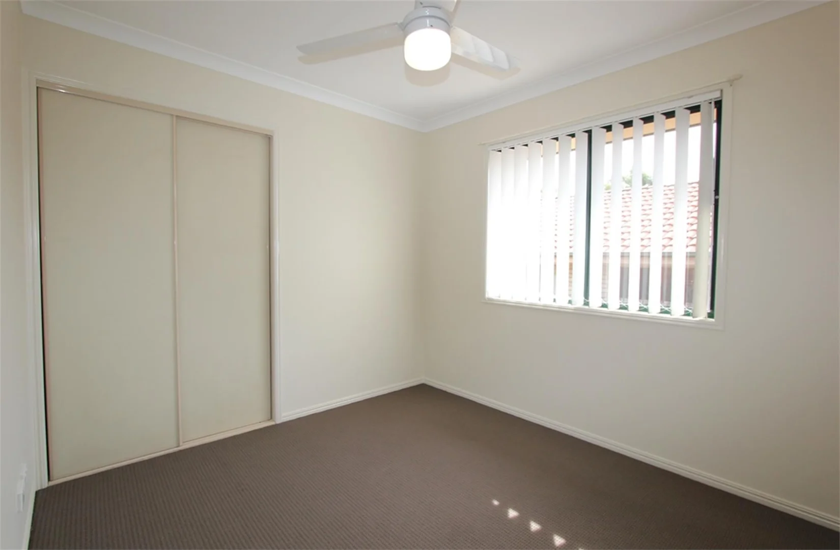 Additional image 8 of 5 Elmwood Court, Hillcrest QLD 4118