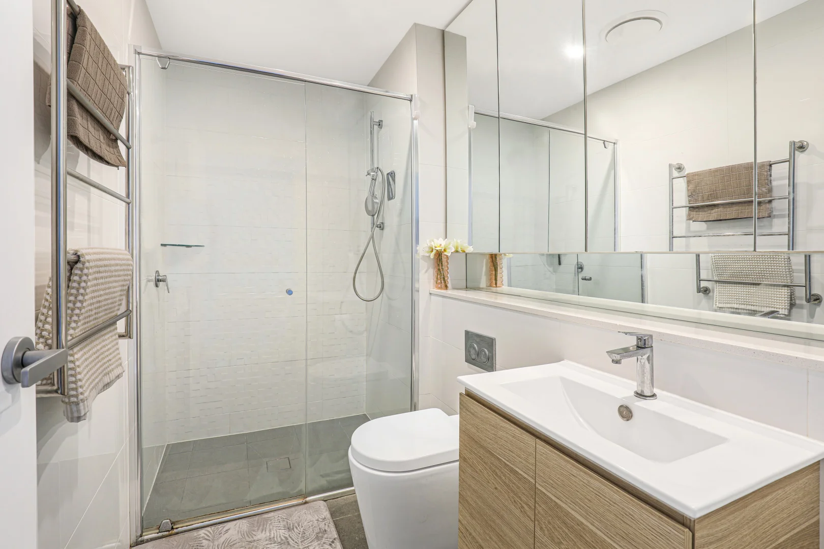 Additional image 5 of 204/10-18 Regent Street, Wollongong NSW 2500