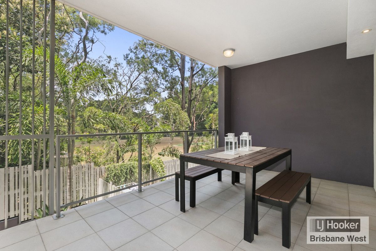 1/14 Quinn Street, Toowong QLD 4066, Image 2