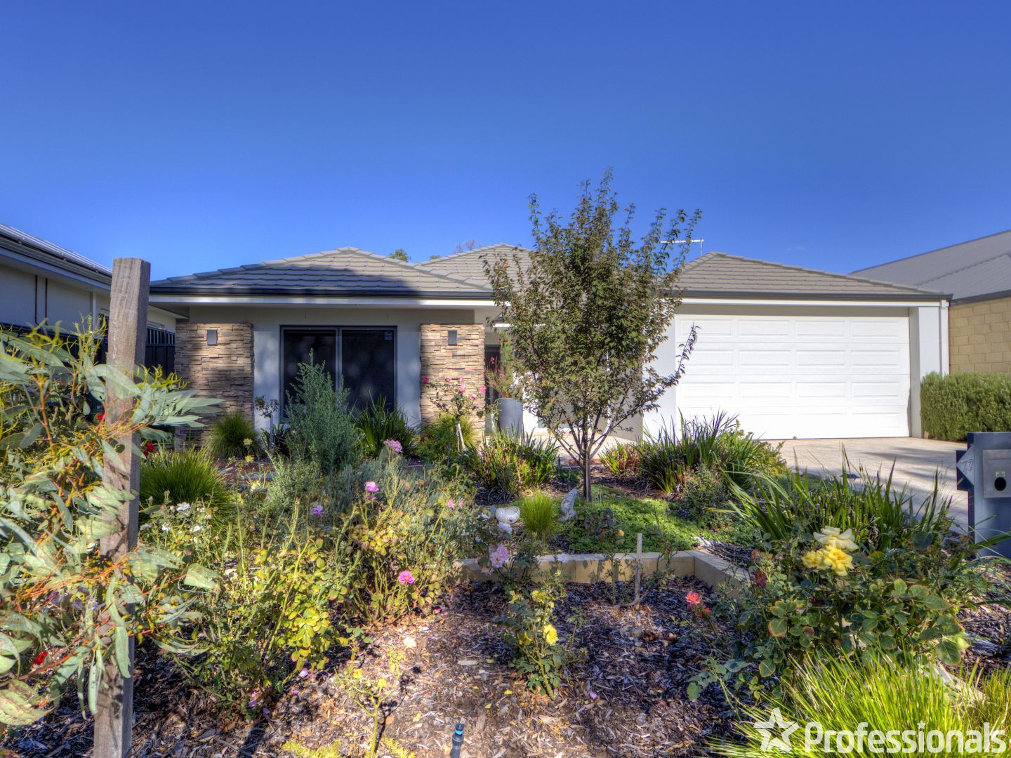 77 Greenslope Drive, Bushmead WA 6055, Image 2