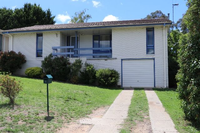 3 bedrooms House in 1 Hawkins Street WEST BATHURST NSW, 2795