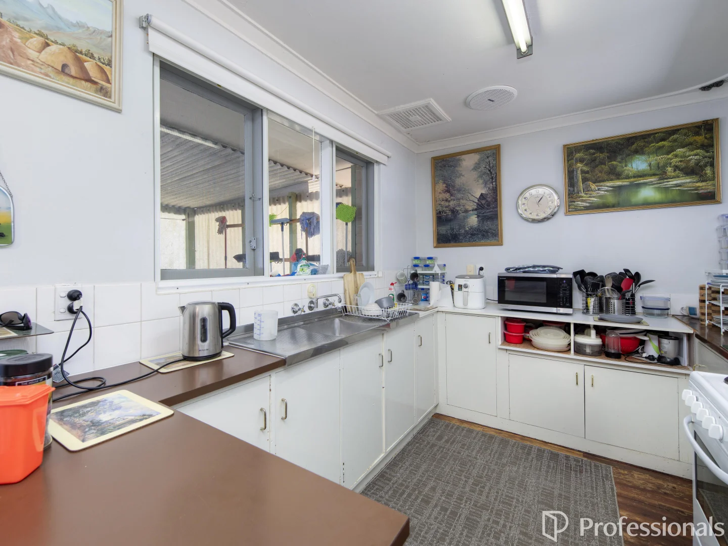 Additional image 8 of 27 Sussex Road, Forrestfield WA 6058