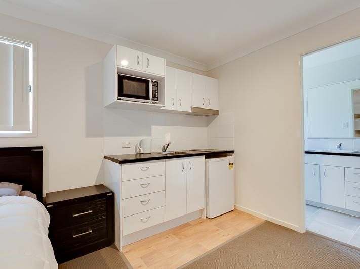 1 bedrooms House in 1/14 Darnley Street ROCKLEA QLD, 4106