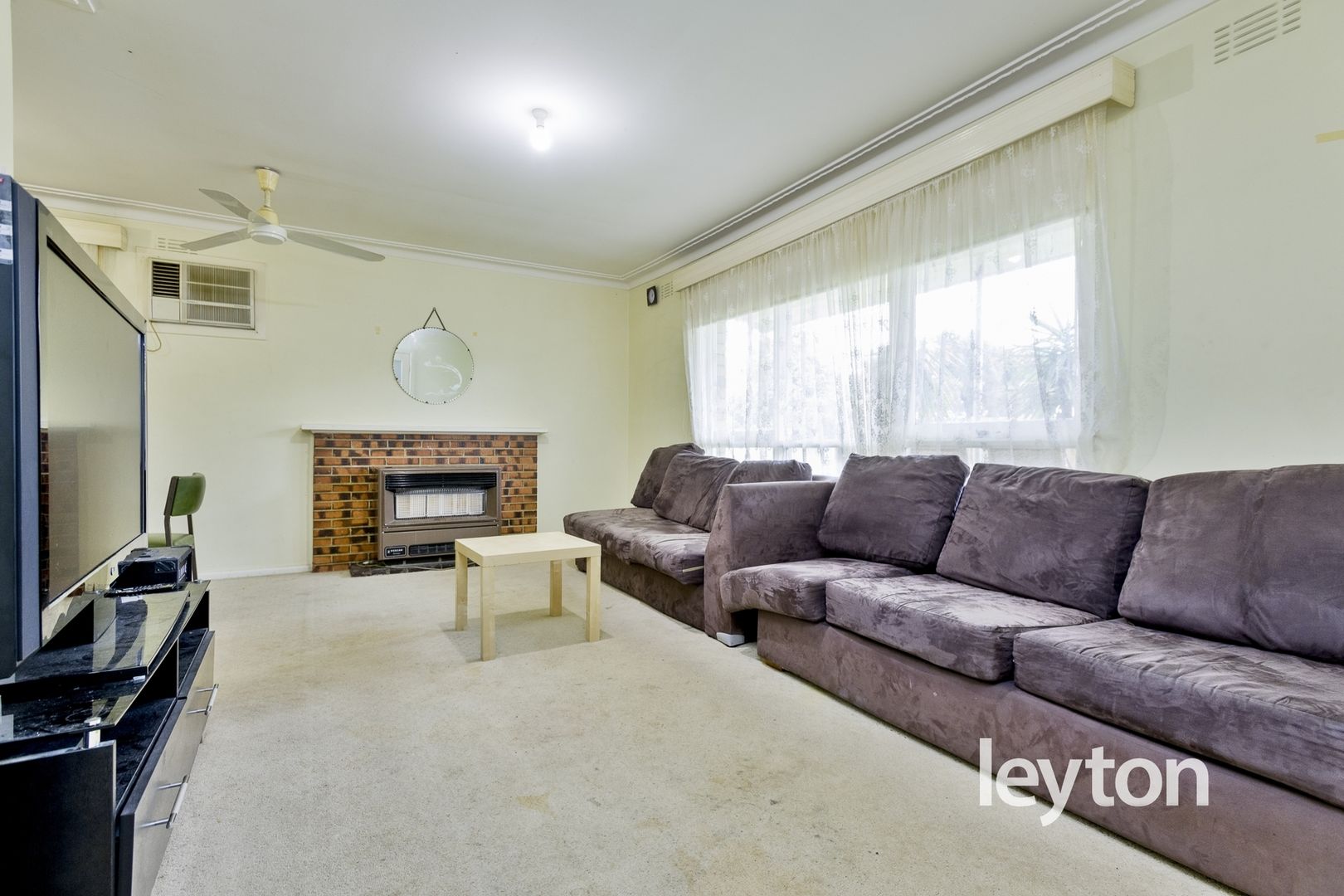 1 & 2/29 Moncur Avenue, Springvale VIC 3171, Image 2