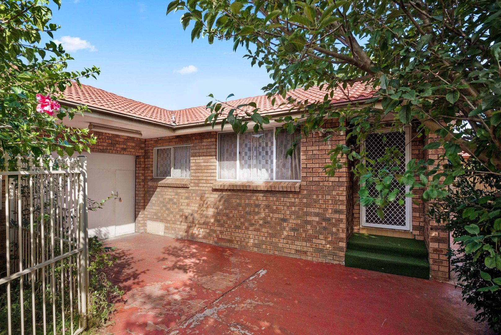 2/16 Nardoo Street, Ingleburn NSW 2565, Image 0