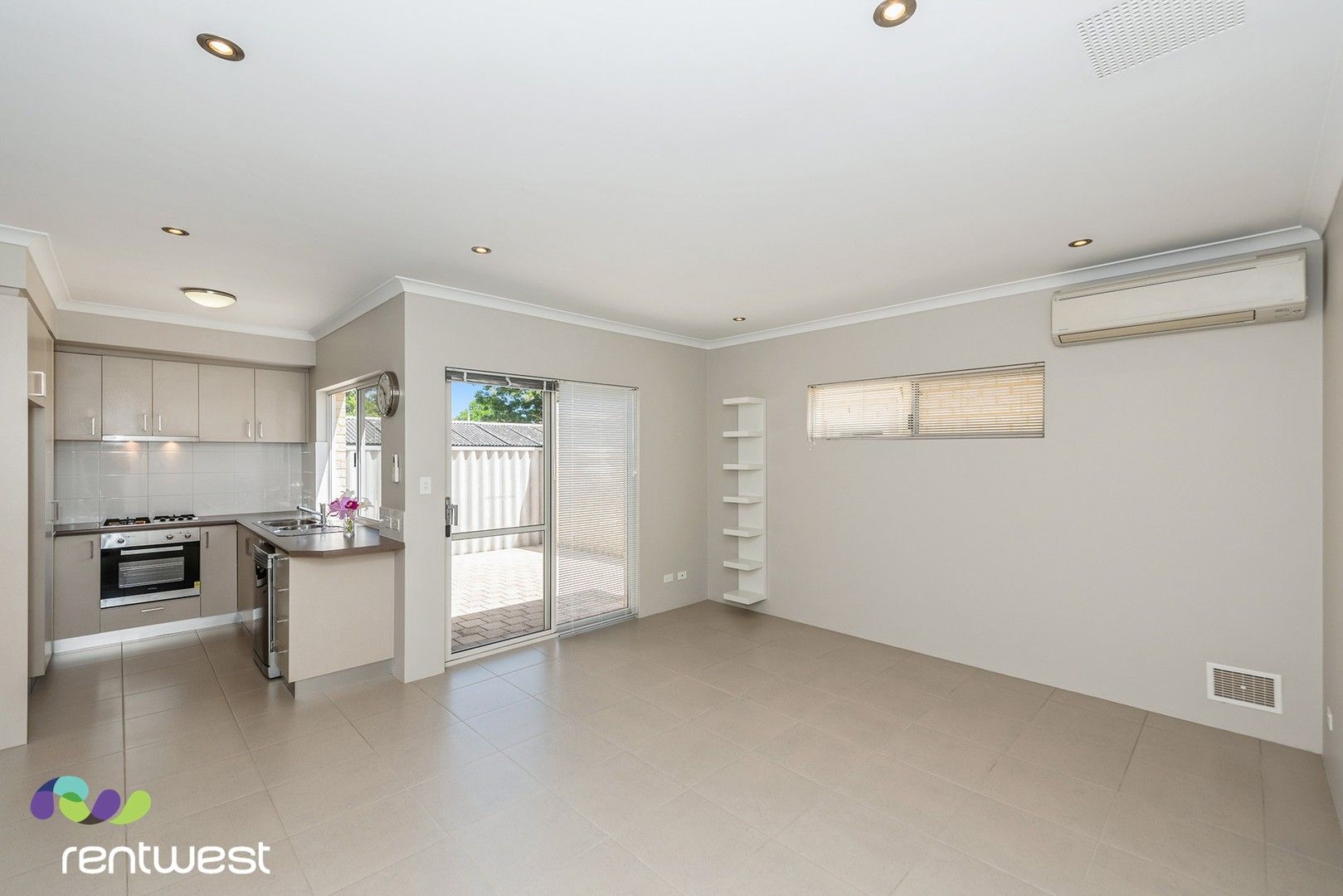 3 bedrooms Villa in 23B Dallington Crescent BALGA WA, 6061