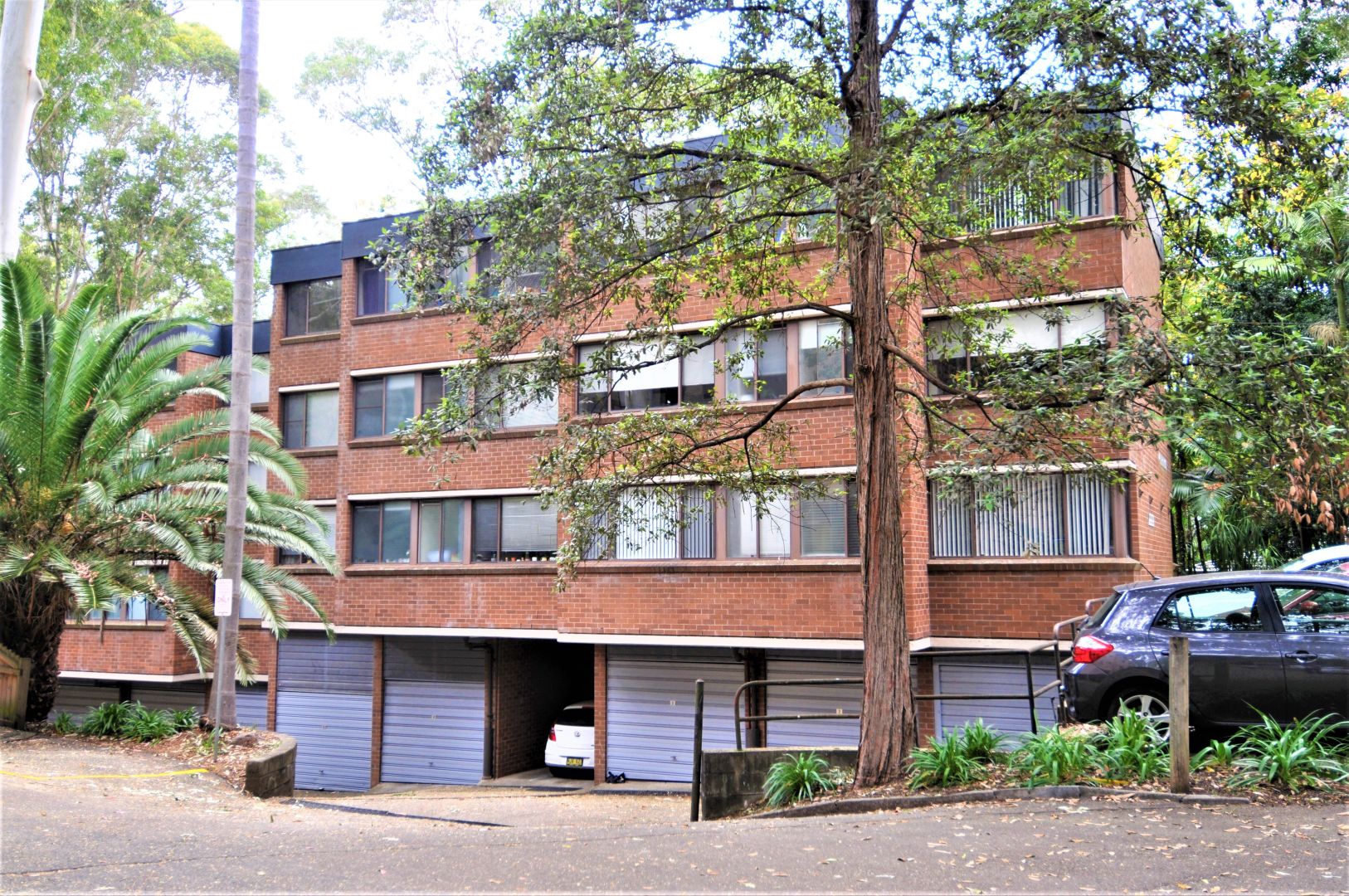 8/4 Peckham Avenue, Chatswood Property History & Address Research