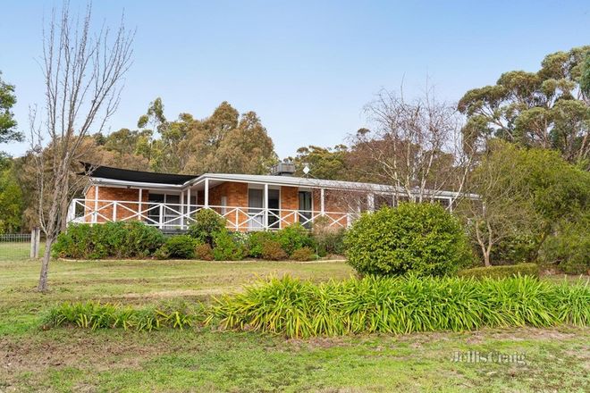 Picture of 30 White Swan Road, INVERMAY VIC 3352