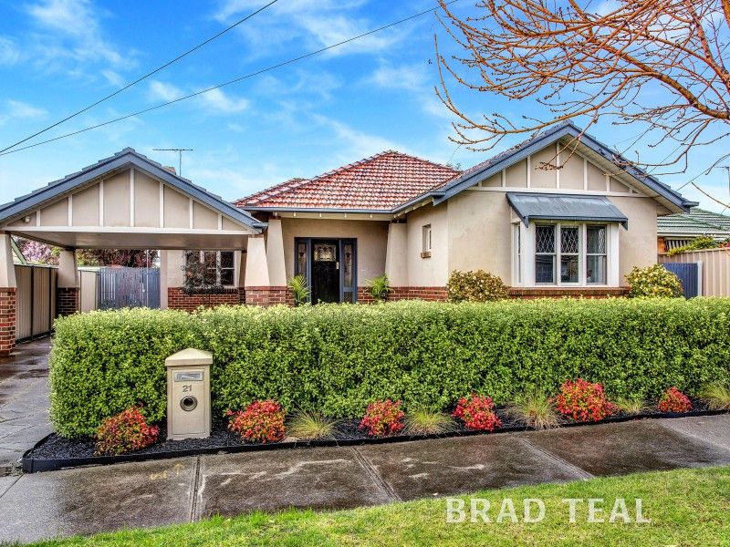 21 Roland Avenue, Strathmore VIC 3041, Image 0