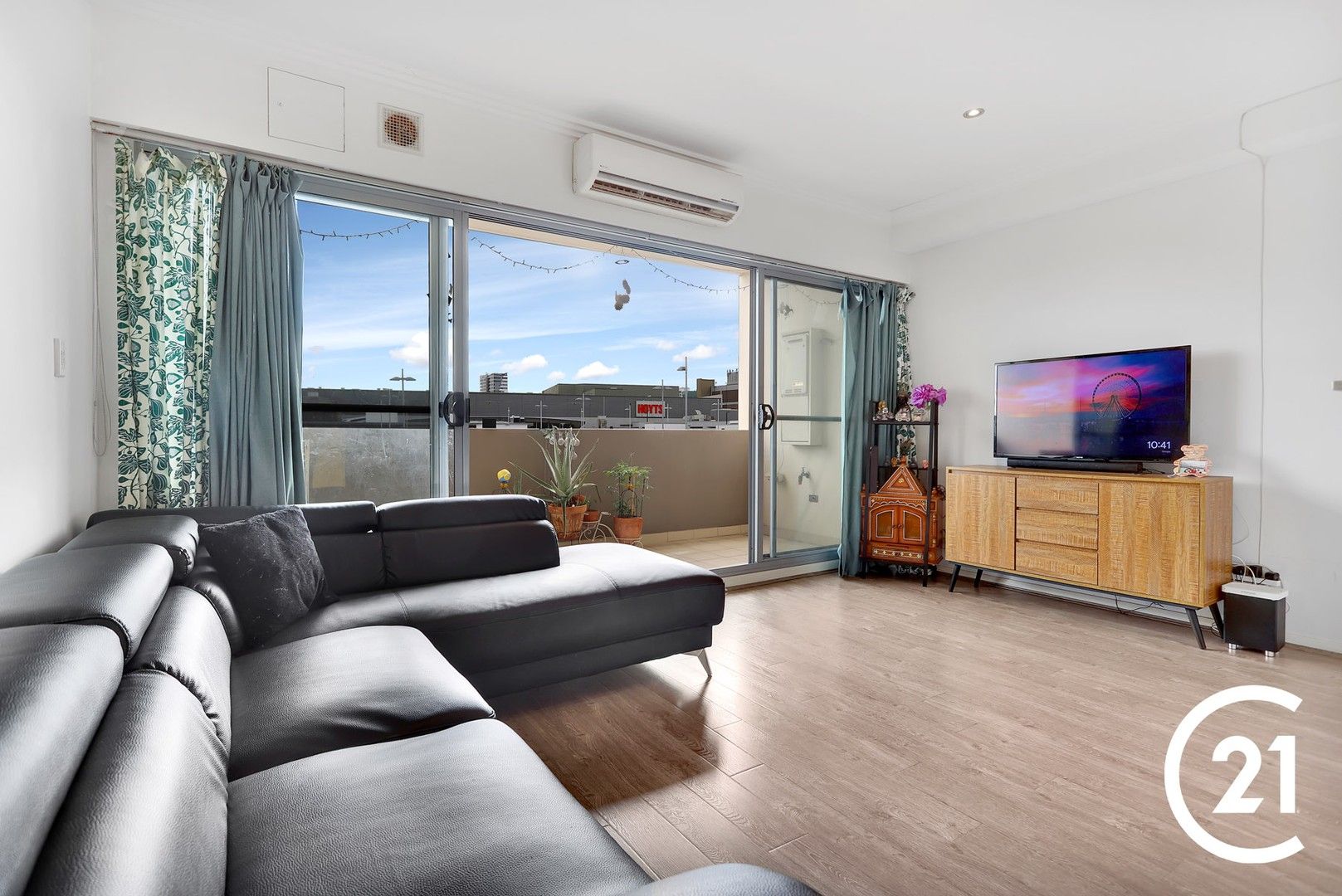 2 bedrooms Apartment / Unit / Flat in 2/28 Patrick Street BLACKTOWN NSW, 2148