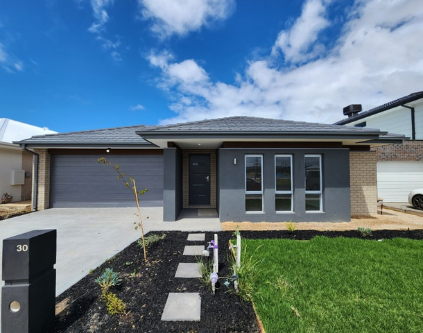 30 Holst Street, Armstrong Creek VIC 3217