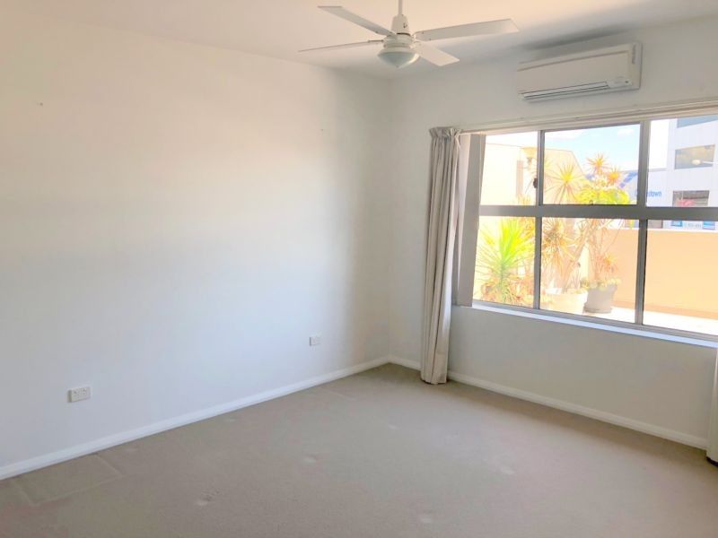 305/215-217 PACIFIC HIGHWAY, Charlestown NSW 2290, Image 2