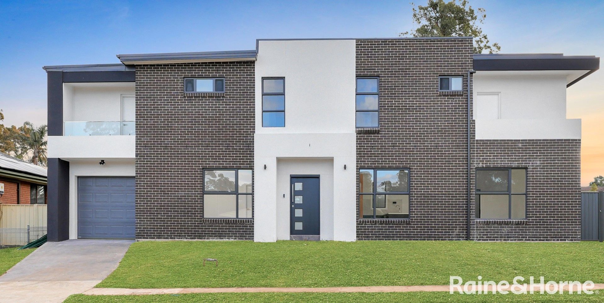 5 bedrooms House in 183 Riverside Drive AIRDS NSW, 2560