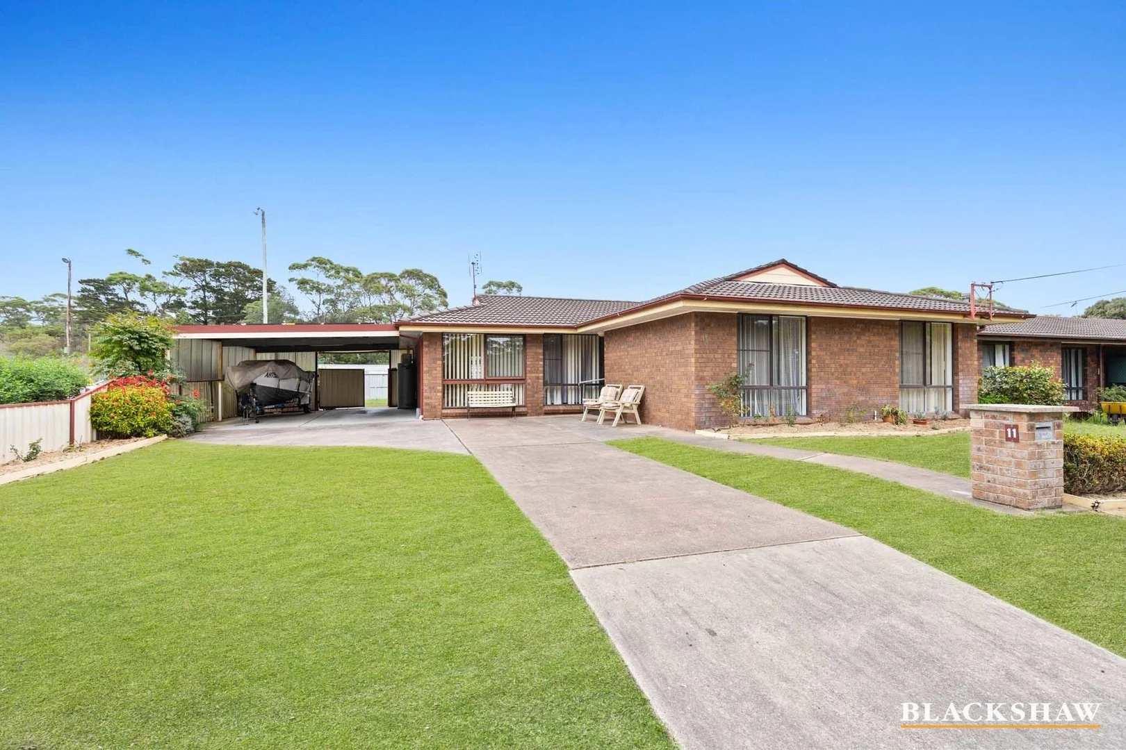11 Imlay Street, Broulee NSW 2537