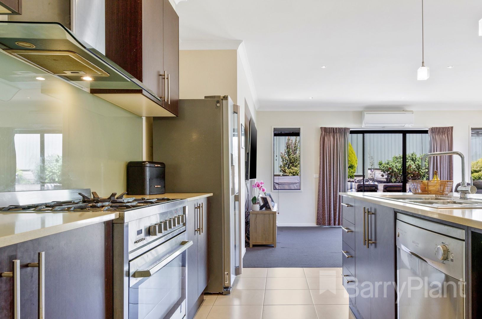 54 Waterford Drive, Miners Rest VIC 3352, Image 2
