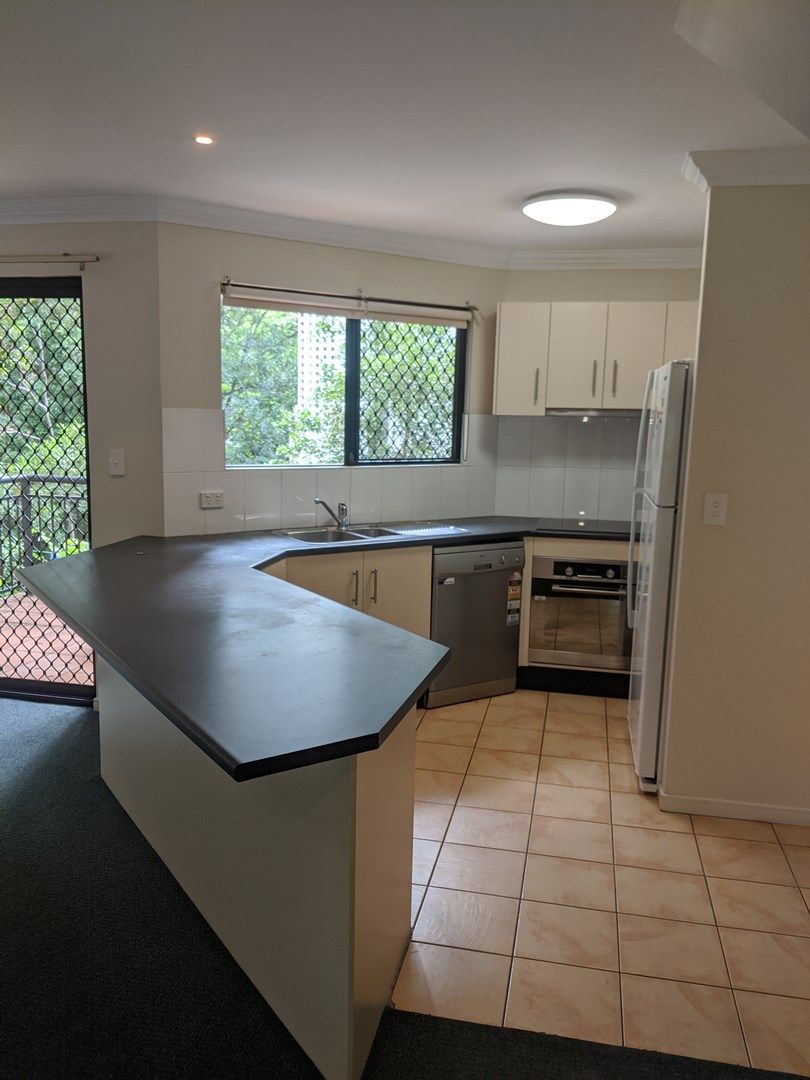 4/1 Laurence Street, St Lucia QLD 4067, Image 1