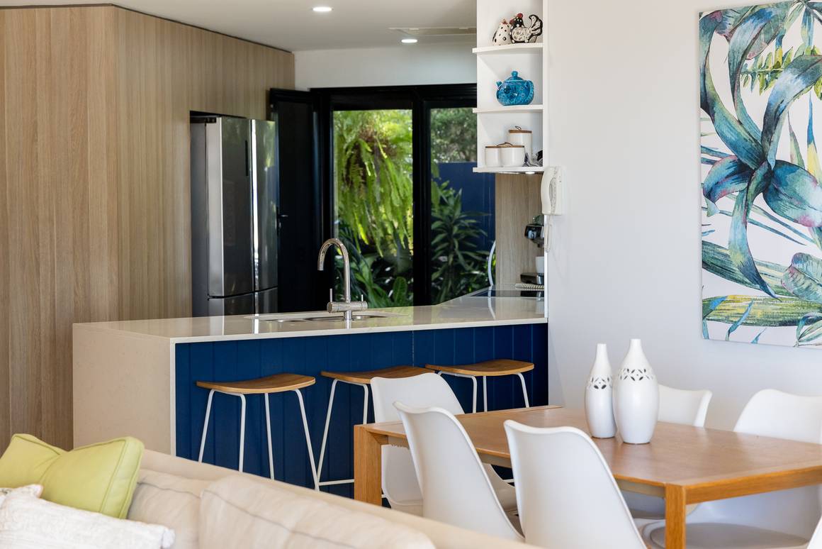 1/46-48 Prince Edward Parade Redcliffe 4020 - Image 5