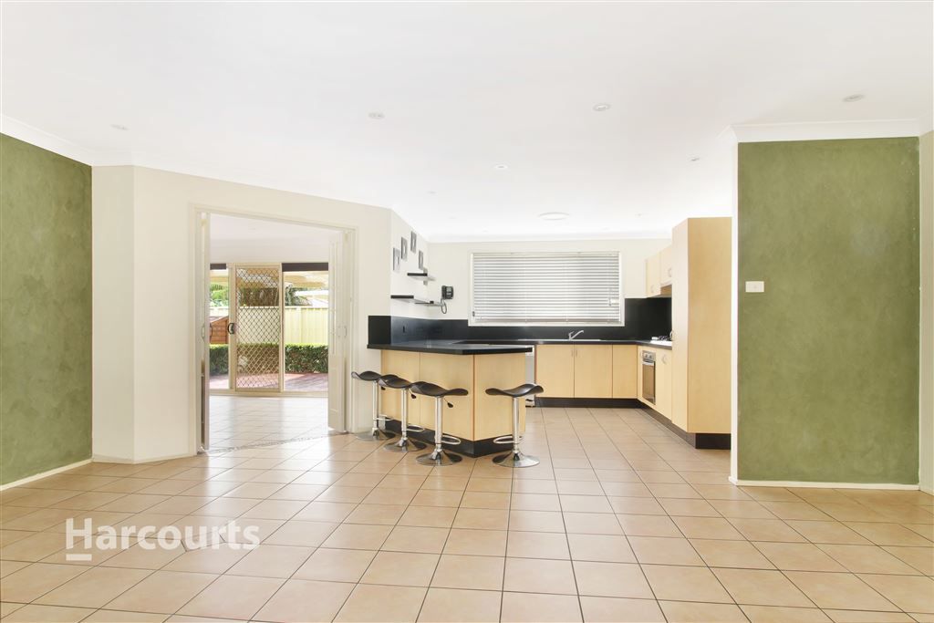 90 Sunnybank Crescent, Horsley NSW 2530, Image 2