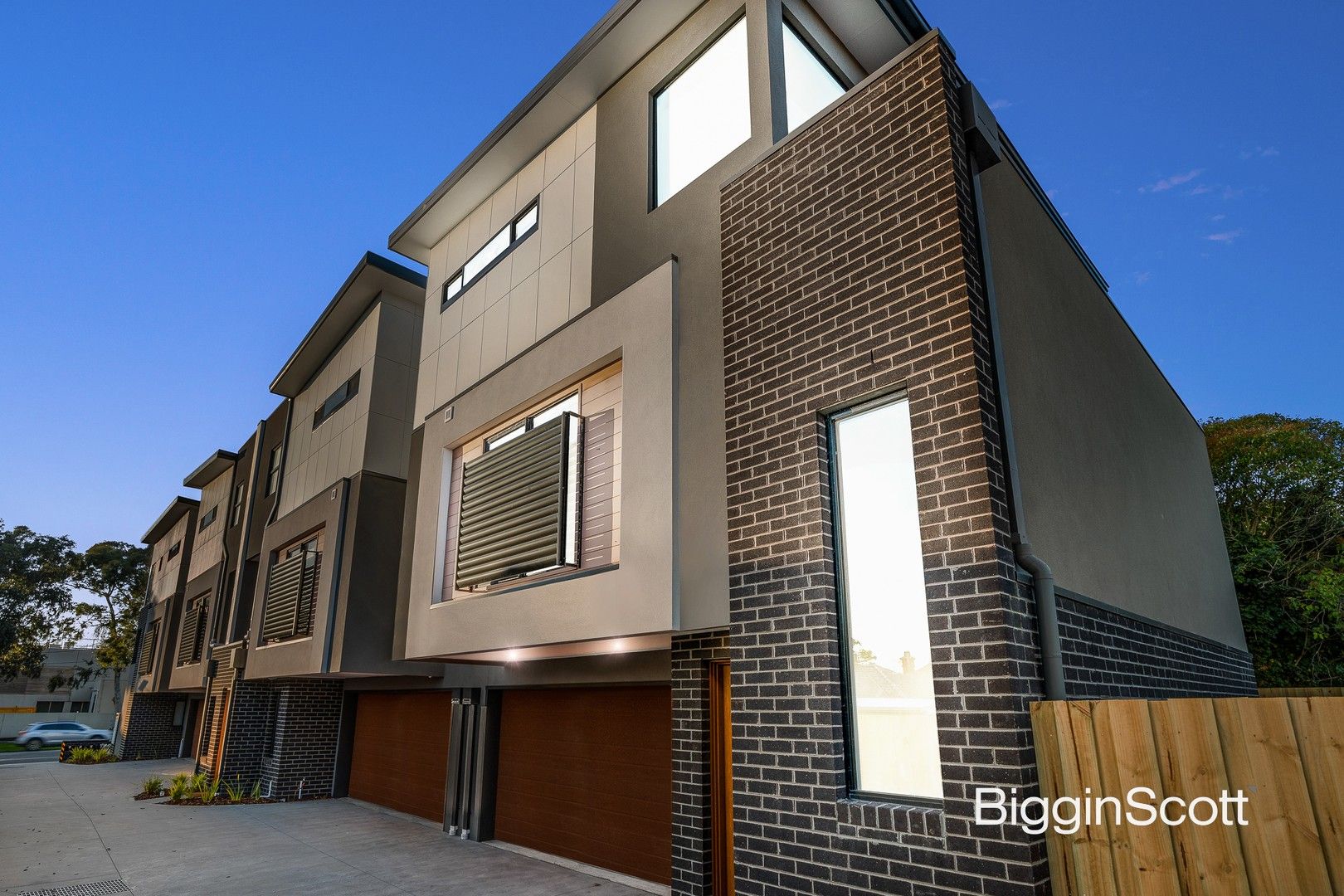 3 bedrooms Townhouse in 4/170 Foster Street DANDENONG VIC, 3175