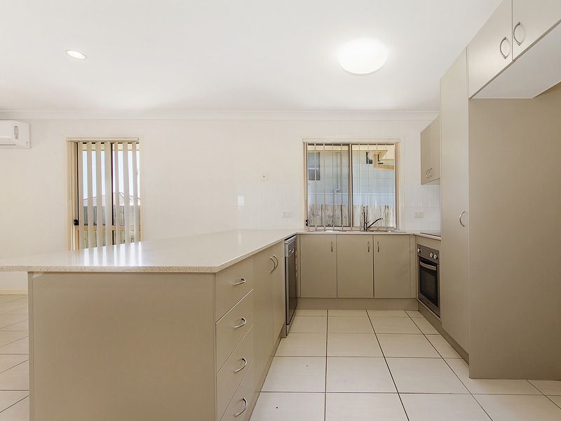 18 Gumtree Crescent, Upper Coomera QLD 4209, Image 1