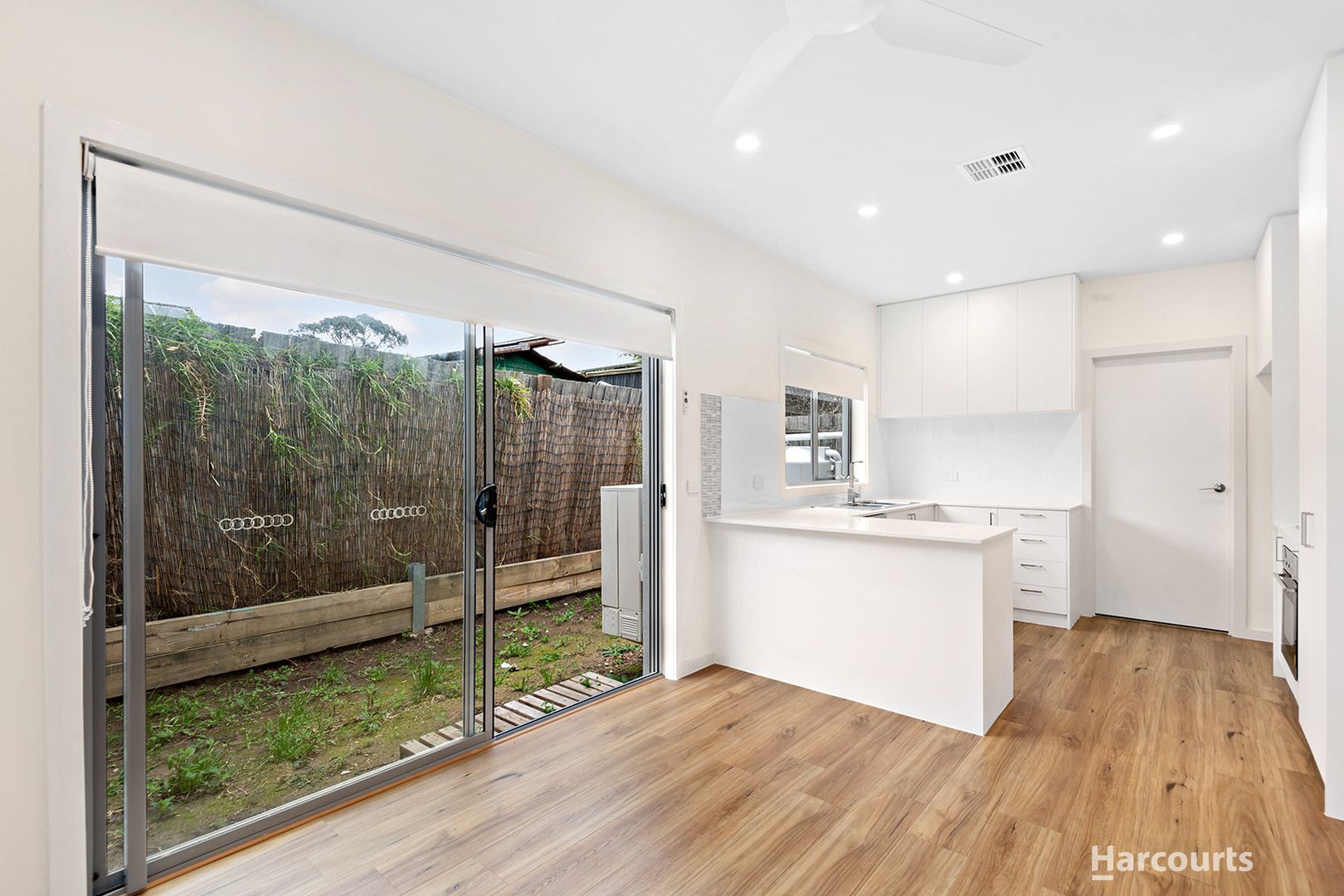 30a Chestnut Road, Doveton VIC 3177, Image 2