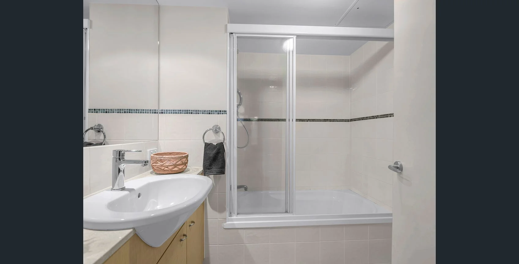 Additional image 5 of A2/100 Bowen Terrace, New Farm QLD 4005