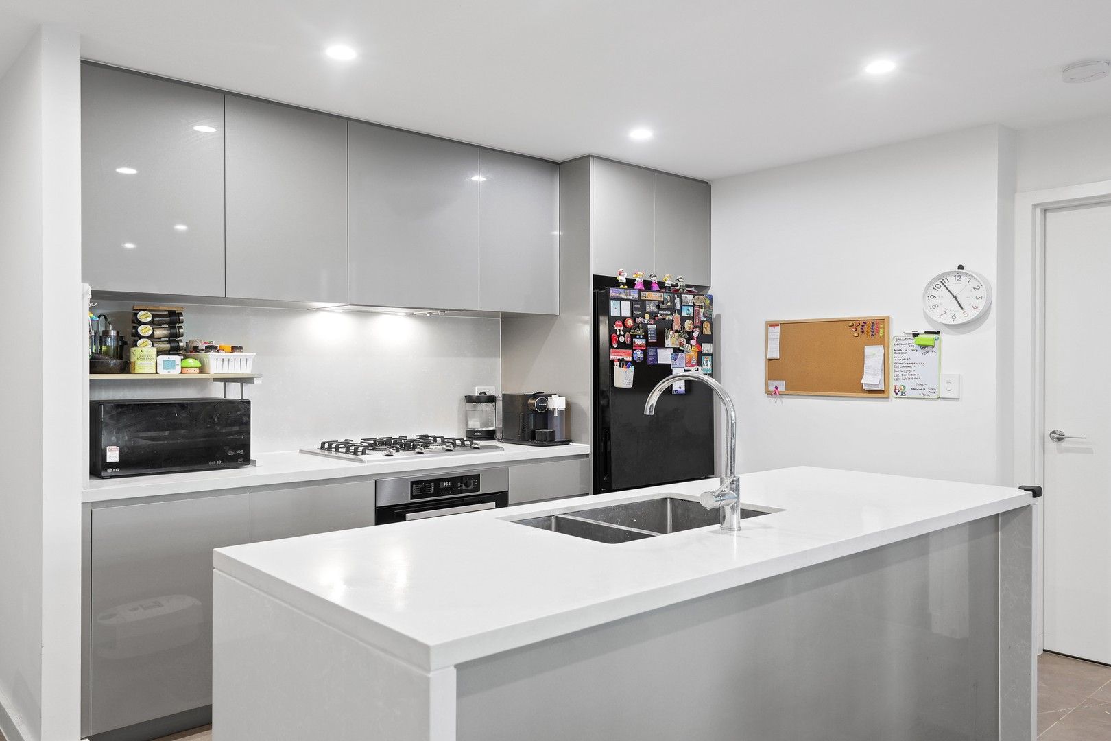 2 bedrooms Apartment / Unit / Flat in 502/101B Waterloo Rd MACQUARIE PARK NSW, 2113