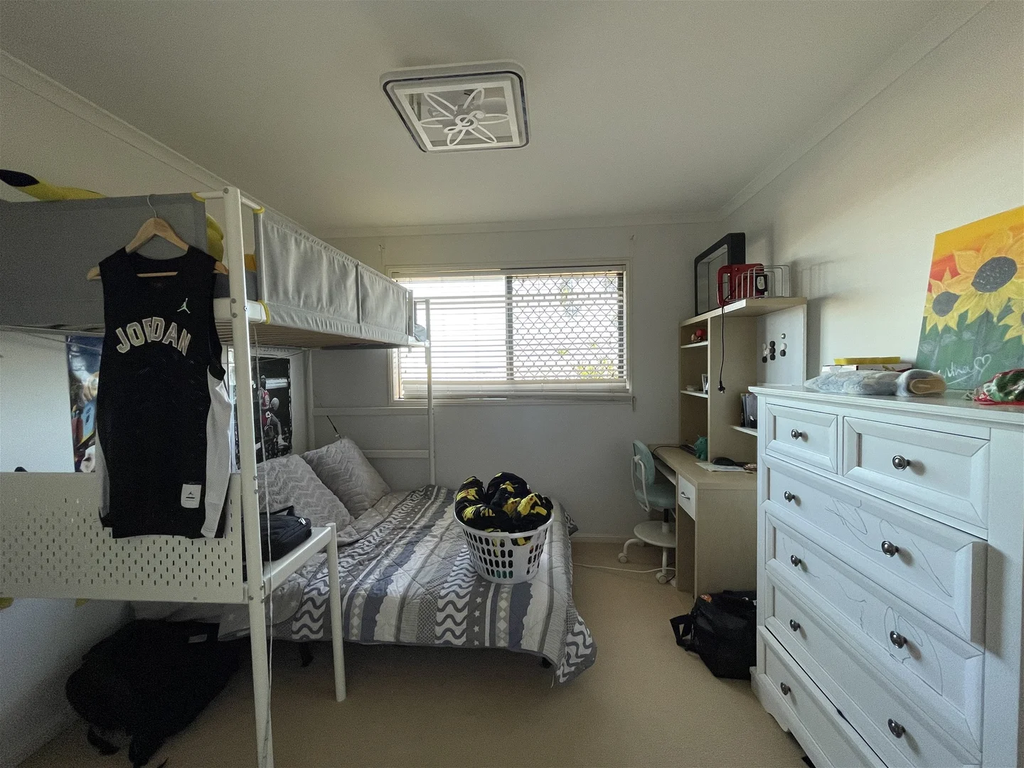 16 Burke Close, Drewvale QLD 4116 - House For Rent | Domain
