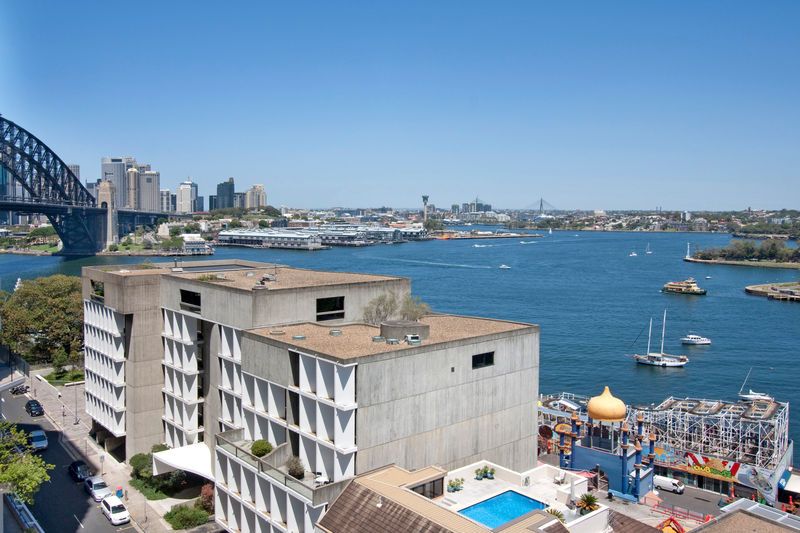 2 bedrooms Apartment / Unit / Flat in 1502/37 Glen Street MILSONS POINT NSW, 2061