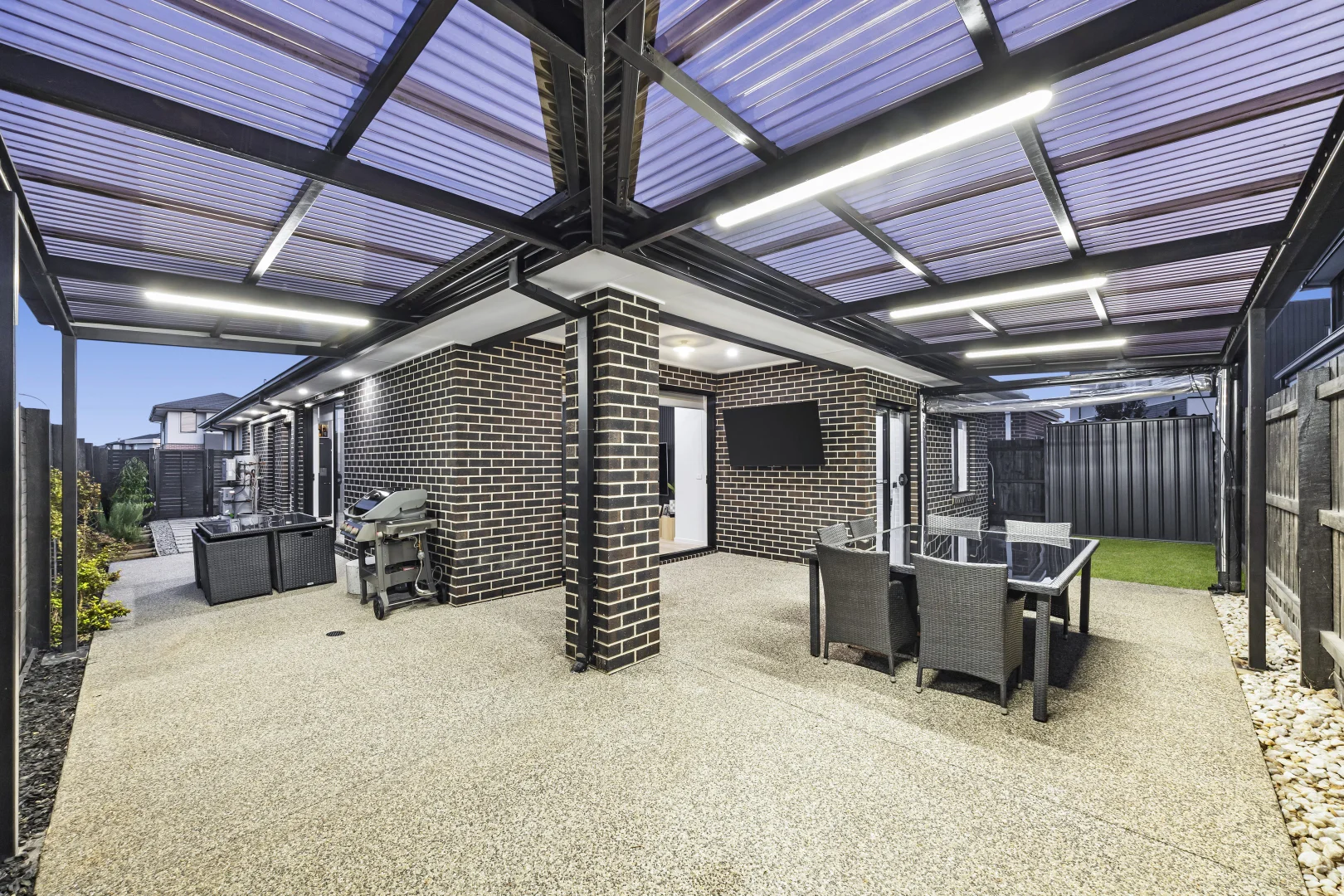 Additional image 15 of 2 Persano Way, Taylors Lakes VIC 3038