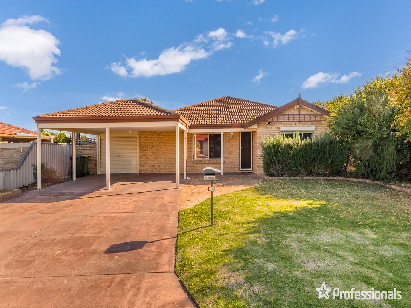 14 Marble Place, Forrestfield WA 6058, Image 1