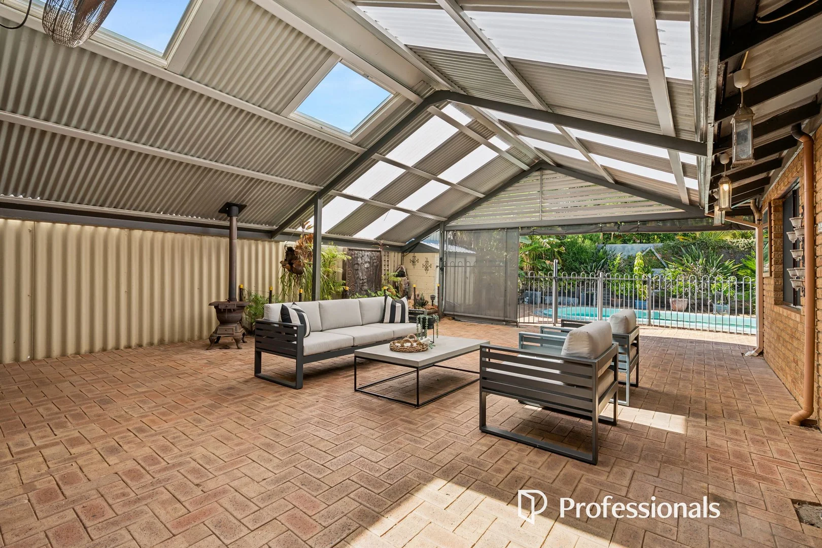 Additional image 2 of 8 Hakea Court, Forrestfield WA 6058