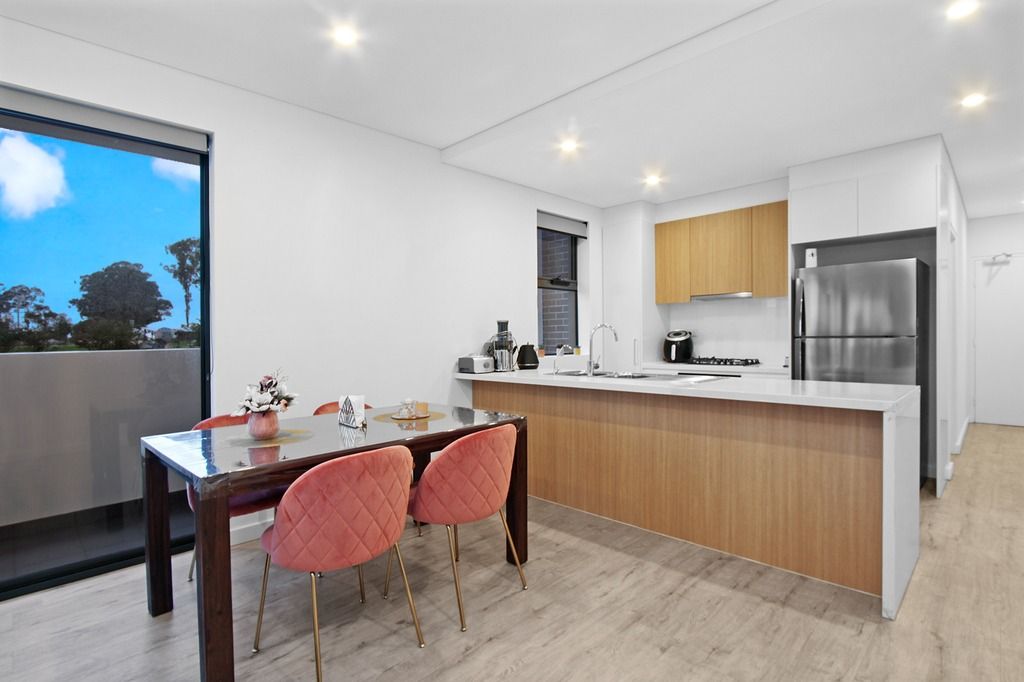 106/28 Satinwood Crescent, Bonnyrigg NSW 2177, Image 0