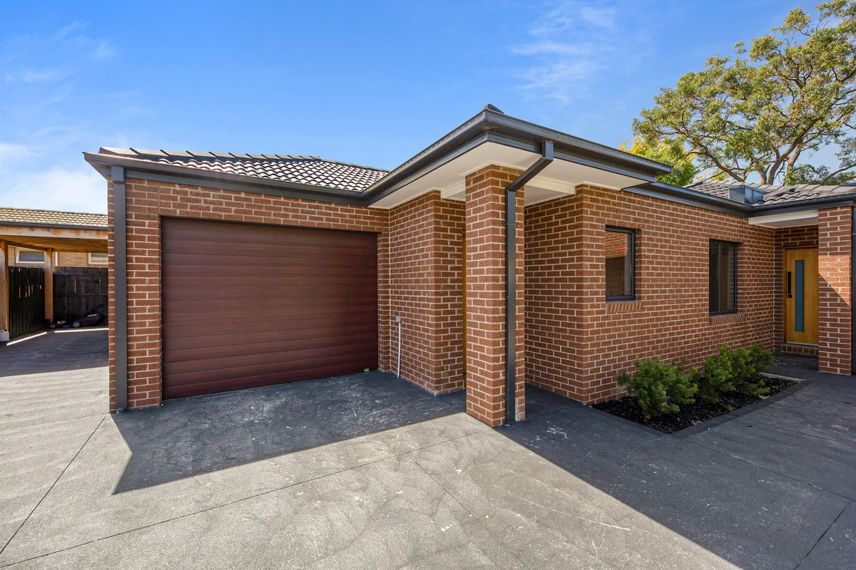 Primary image of 2/37 Mansfield St, Berwick VIC 3806