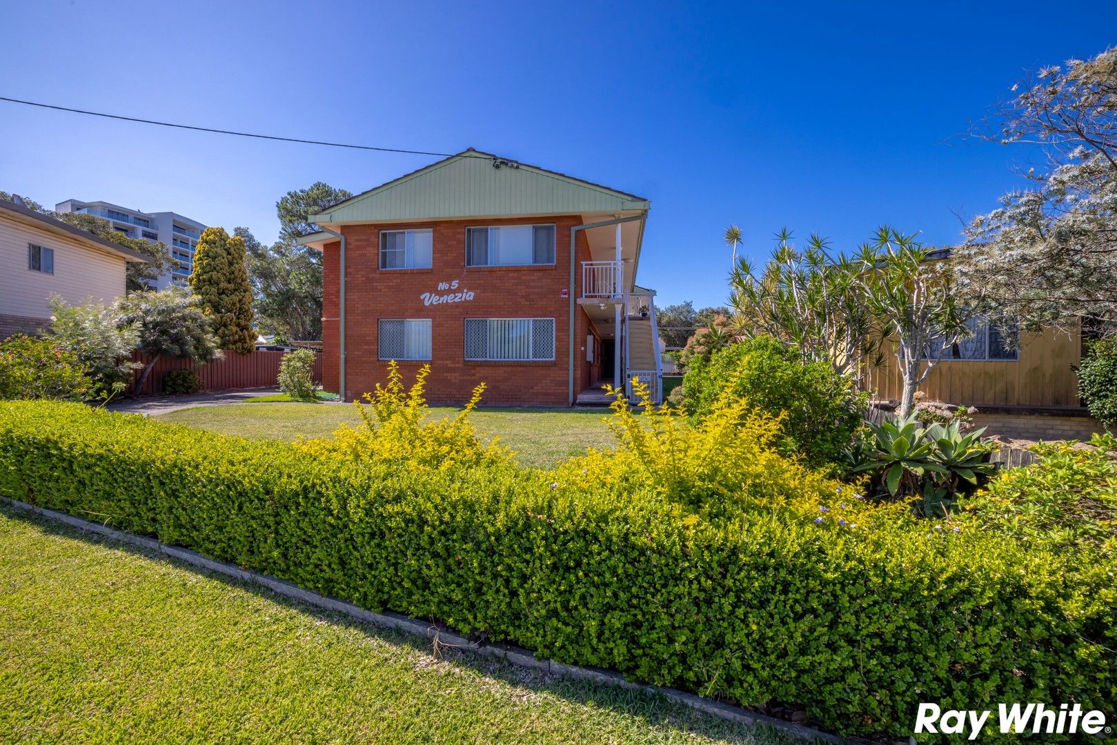 2 bedrooms House in 4/5 Maneela Street FORSTER NSW, 2428