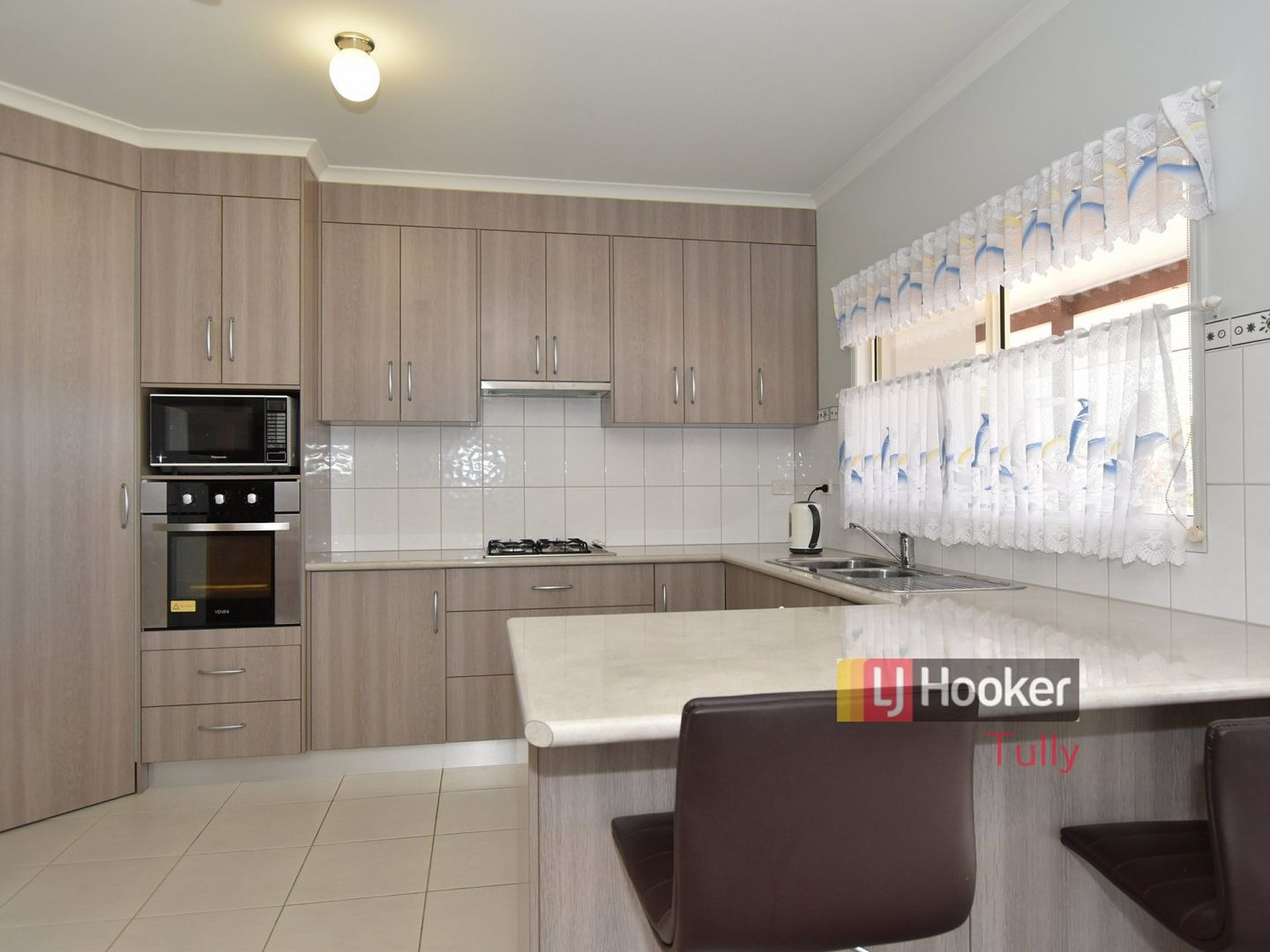 9 Amanda Crescent, Tully Heads QLD 4854, Image 1