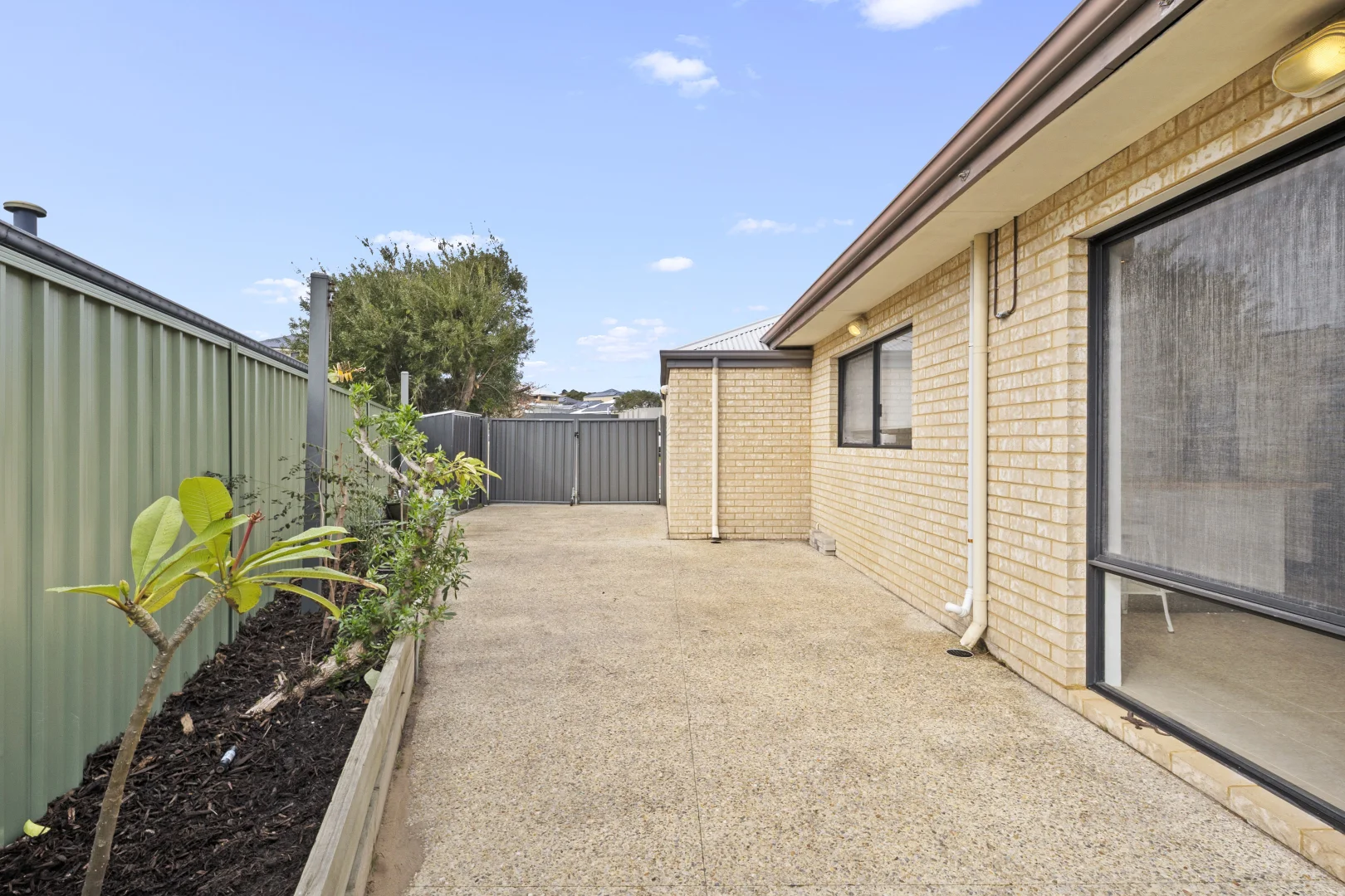 Image 25