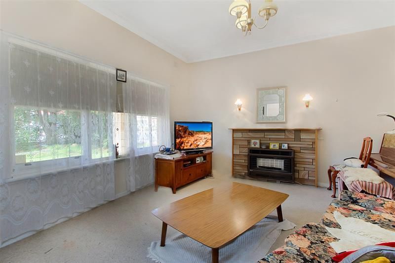 5 Tobruk Avenue, Kensington Park SA 5068, Image 2