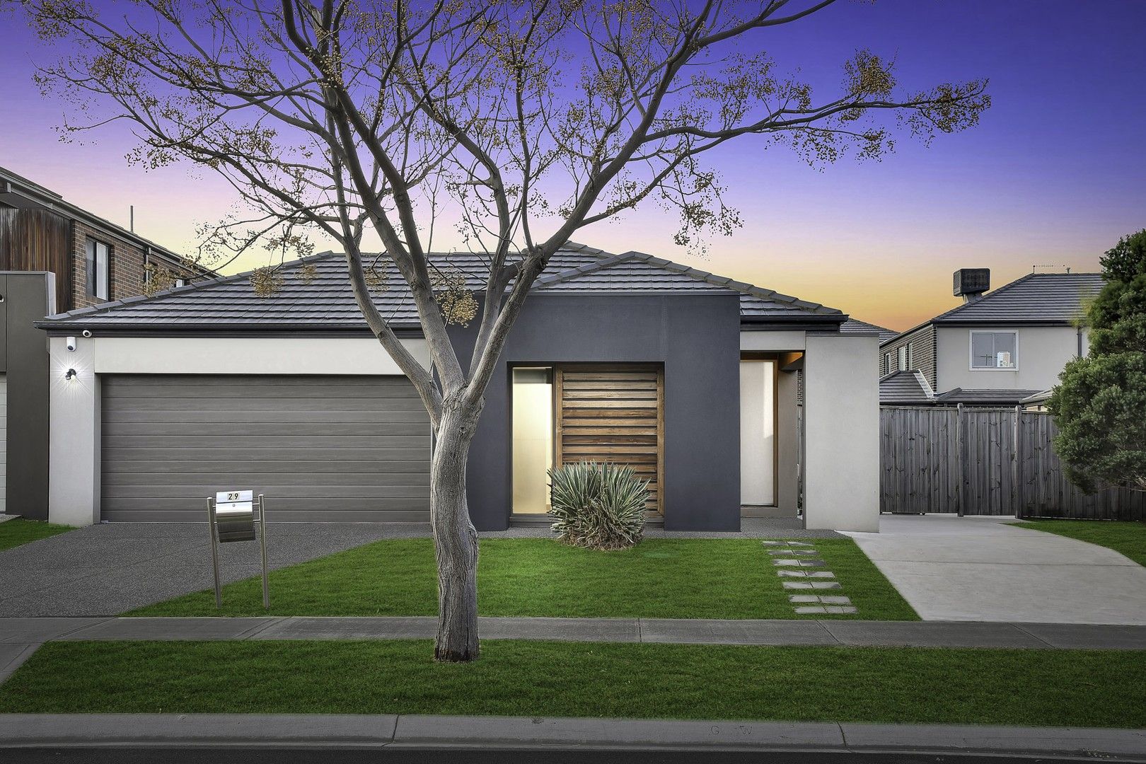 3 bedrooms House in 29 Freedman Avenue WILLIAMS LANDING VIC, 3027