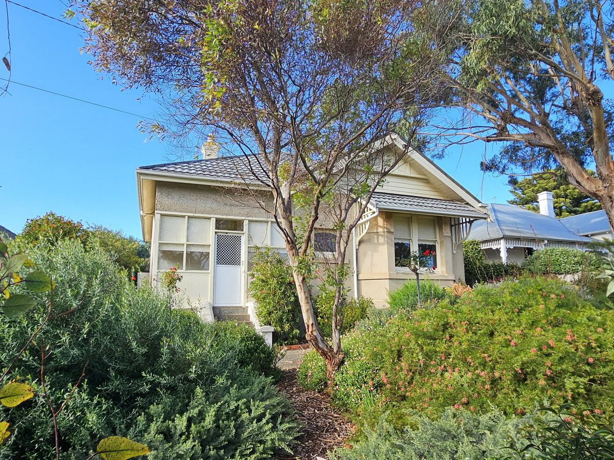 10 Mickle Crescent, Warrnambool VIC 3280 House For Rent Domain