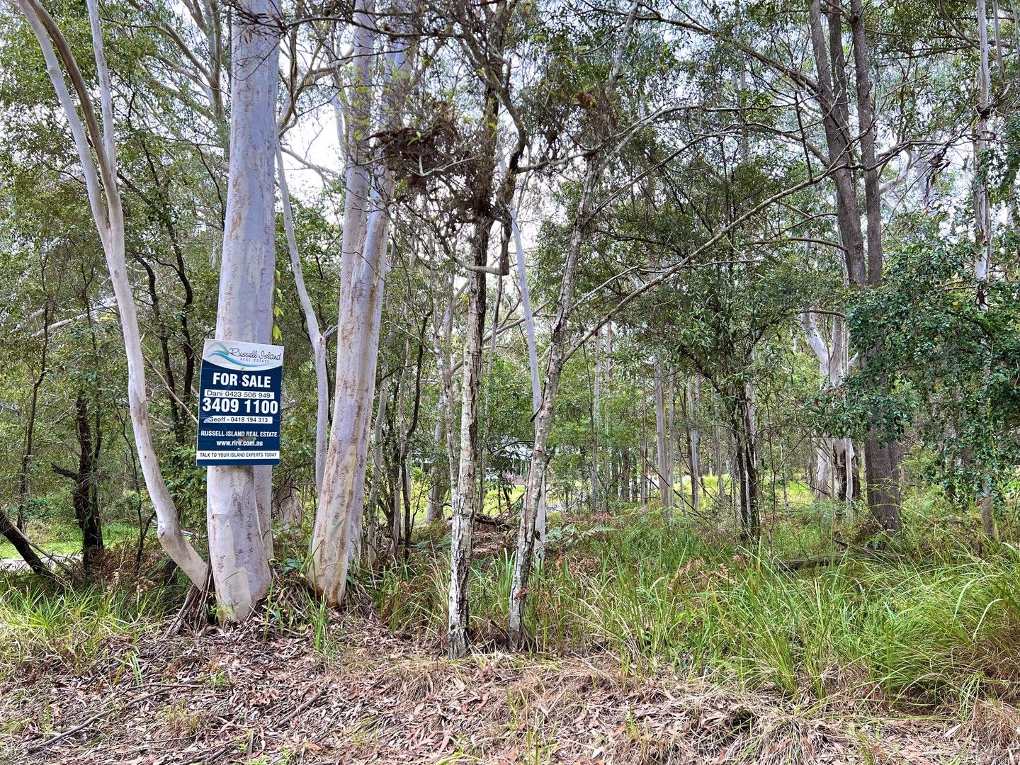 Vacant land in 2 Park Avenue, RUSSELL ISLAND QLD, 4184
