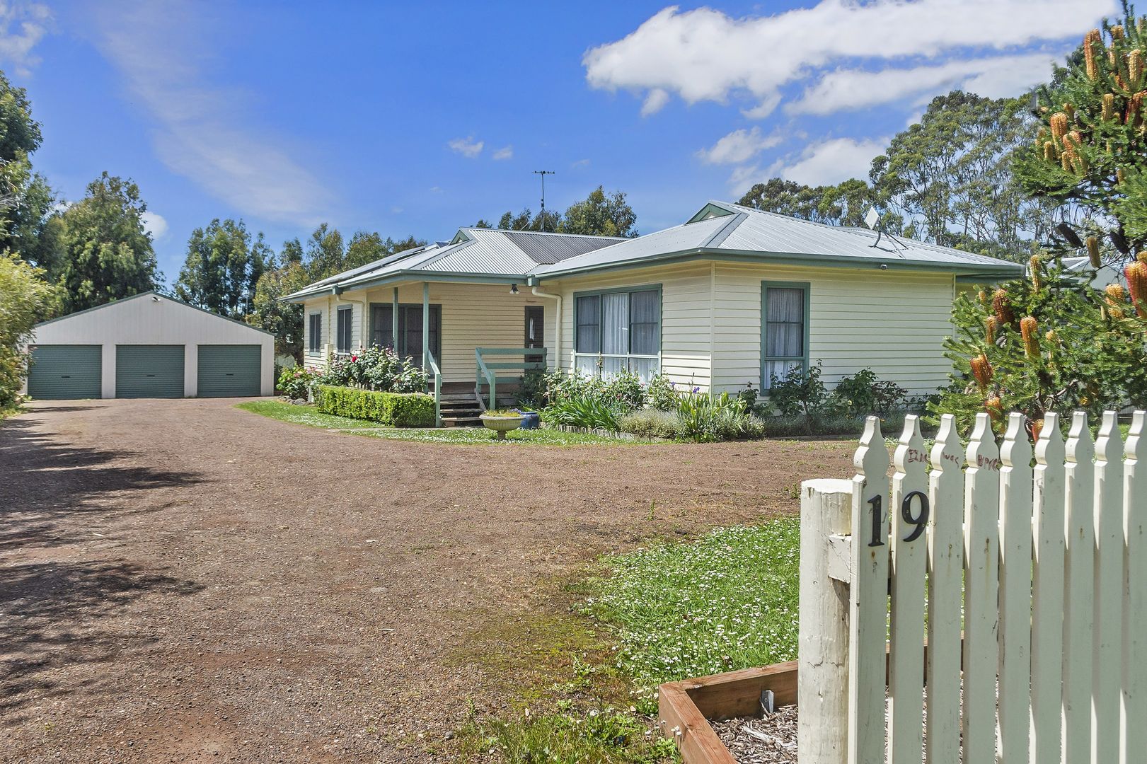 19 Bant Street, Panmure VIC 3265, Image 2